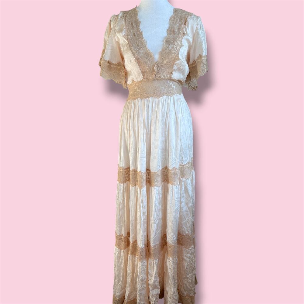 Free People Spell the Label cream lace maxi dress with beige lace trim, size XS